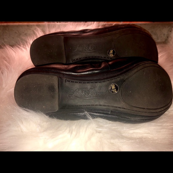 Lucky Brand black flats, used but good condition - Picture 2 of 2